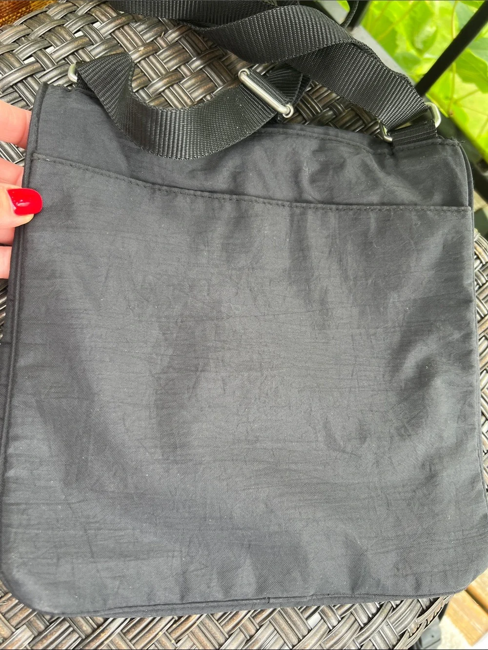 Baggallini Black Lightweight Messenger Crossbody